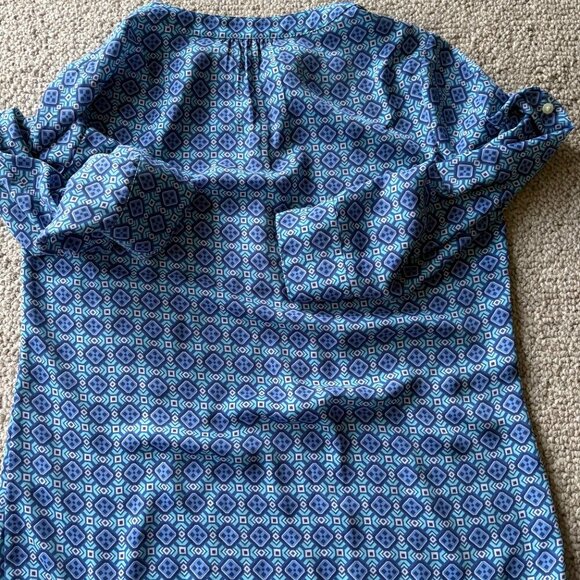 Banana Republic Blue Geometric Blouse | PM Petite | V-Neck | Work to Weekend - Picture 5 of 8
